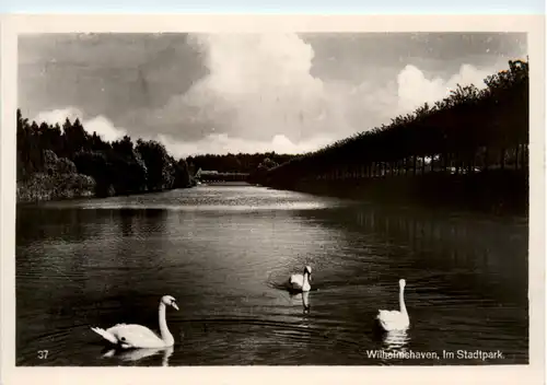 Wilhelmshaven - Im Stadtpark -491912