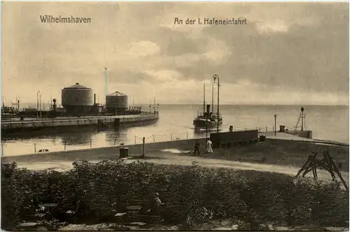 Wilhelmshaven - An der 1. Hafeneinfahrt -492108