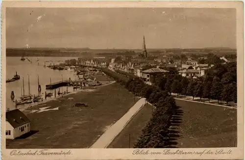 Travemünde, Blick vom Leuchtturm auf die Stadt -391916