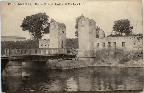 La Rochelle, Pont et Porte du Bastion St. Nicolas -392134
