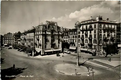 Neuchatel, Place du port -392670