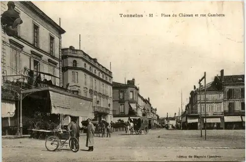 Tonneins, Place du Chateau et rue Gambetta -392858
