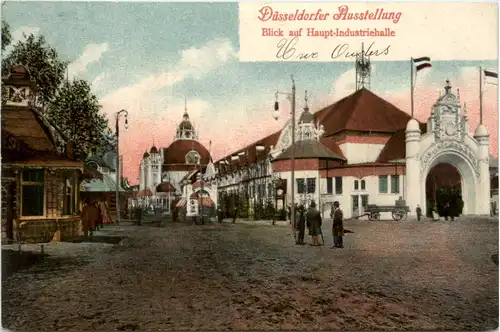 Düsseldorf, Ausstellung, Blick auf Haupt-Industriehalle -393152