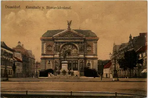 Düsseldorf, Kunsthalle u. Bismarckdenkmal -392564