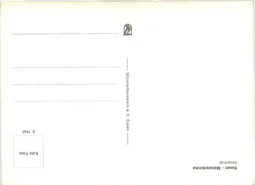 Essen, Münsterkirche, Innenhof -393390