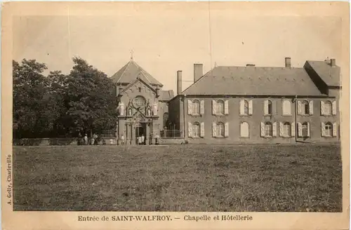 Entree de Saint-Walfroy, Chapelle et hotellerie -392086
