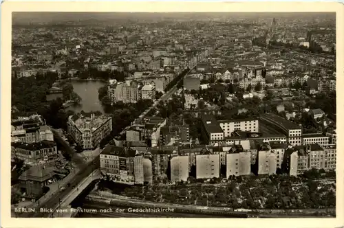 Berlin, Blick vom Funkturm nach der Gedächtniskirche -373324