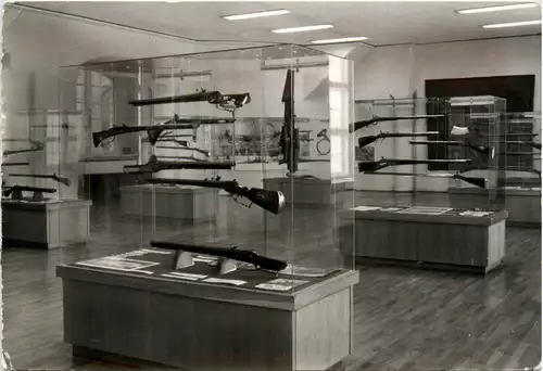 Güstrow, Schloss, Waffensaal -393930