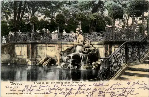 Dresden, Brunnen auf der Brühlschen Terrasse -393516