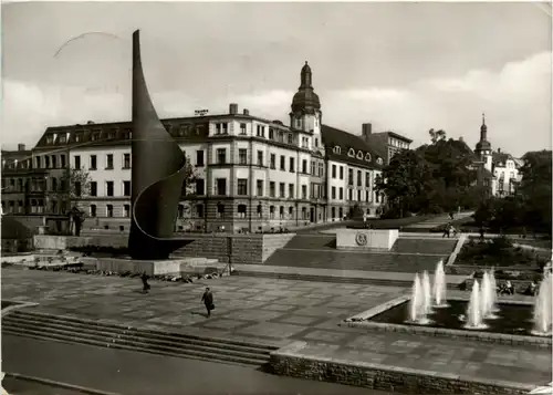 Halle Saale, Fahnenmonument am Hansering -394220