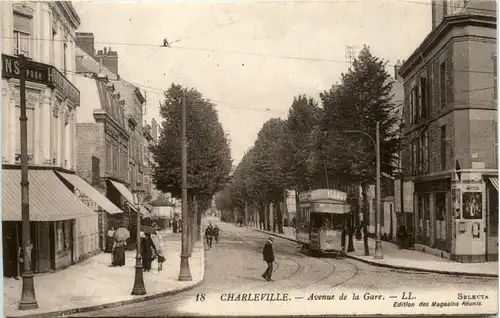 Charleville - Avenue de la Gare - Feldpost 23. Reserve Division -473662