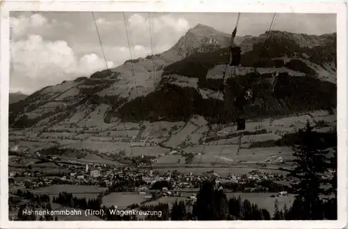 Hahnenkammbahn Tirol, Wagenkreuzung, Blick auf Kitzbühel -394980