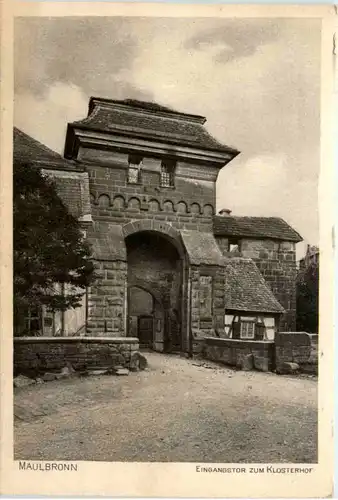 Maulbronn, Eingangstor zum Klosterhof -395328