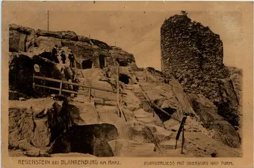 Regenstein bei Blankenburg am Harz, Burgverliess mit Oberburg und Turm -396012