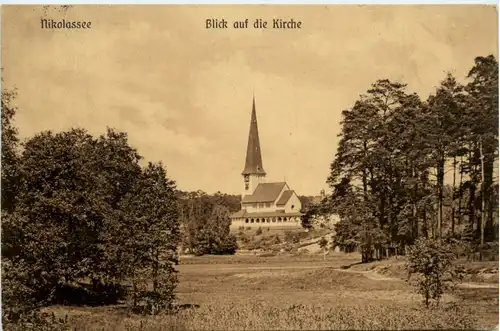 Berlin, Nikolassee, Blick auf die Kirche -396932