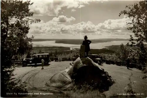 Voksenkollen med Kragstotten -475800