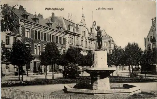 Wittenberge, Jahnbrunnen -397638