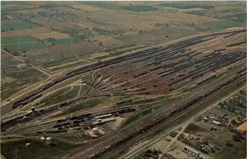 Electronic Railroad Yards Elkhart - Indiana -457900