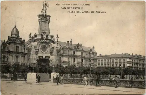 San Sebastian - Paseo del Arbol de Guenica -494608