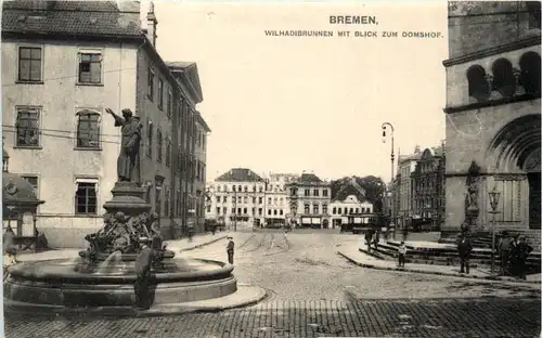 Bremen, Wilhadibrunnen mit Blick zum Domshof -375808