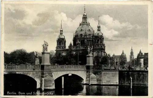 Berlin, Dom und Schlossbrücke -376898