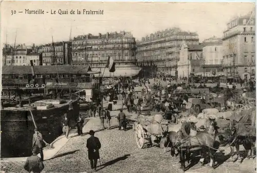 Marseille - Le Quai de la Fraternite -497402