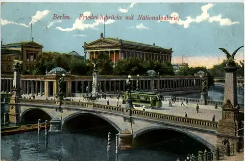 Berlin, Friedrichsbrücke mit Nationalgalerie -377016