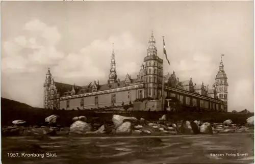 Kronenborg Slot -498098