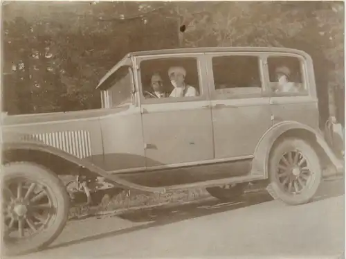 PKW Auto - Photo -496390