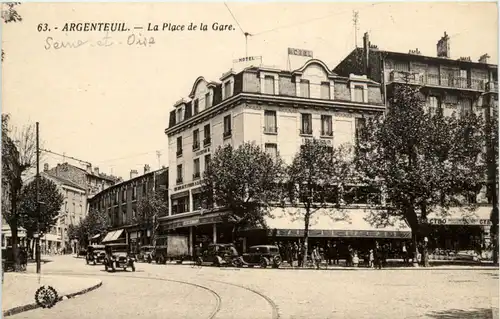 Argenteuil - La Place de la Gare -498552