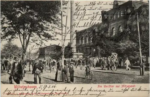 Wilhelmshaven - Am Werfttor zur Mittagszeit -498848
