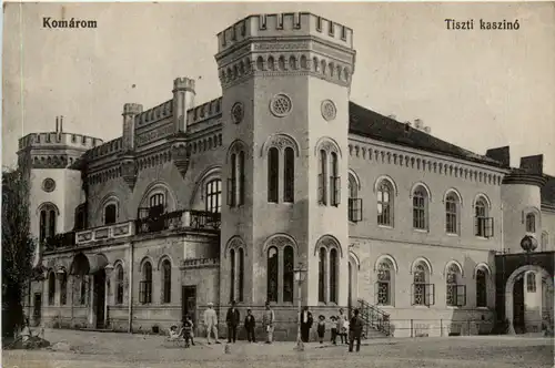 Komarom - Tiszti kaszino -463670