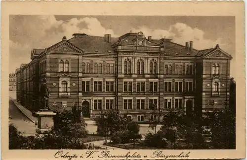 Oelsnitz i. V. , , Bismarckplatz und Bürgerschule -381632