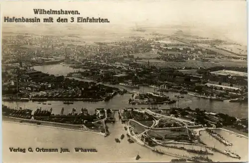 Wilhelmshaven - Hafenbassin -499730