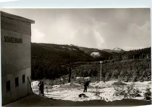 Oberhof, Schanzenbaude mit Gebrannter Stein und Ruppberg -382016