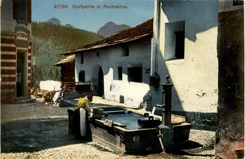 Dorfpartie in Pontresina -466974