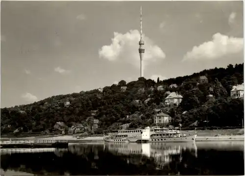 Dresden-Wachwitz, MS Wilhelm-Pieck am Fernsehturm -500980
