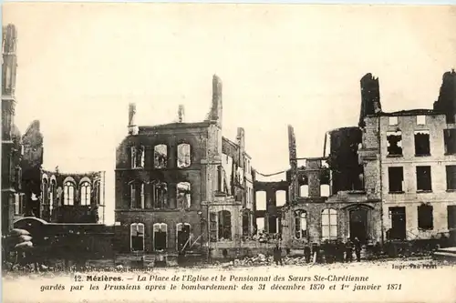 Mezieres - La Place de l Eglise -467856