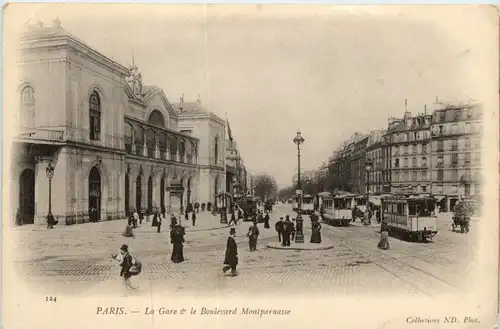 Paris - La Gare Montparnasse -468170