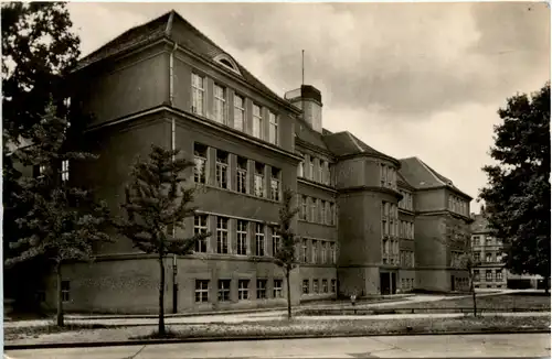 Rathenow, Karl-marx-Schule -502186