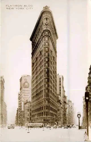 New York City - Flatiron Buildingng Green -470126