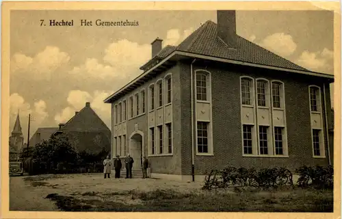 Hechtel - Het Gemeentehuis -600772