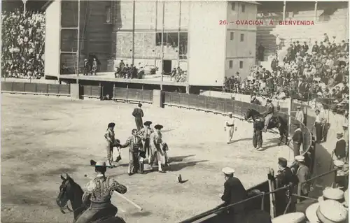 Stierkampf - Ovacion a Bienvenida -602470