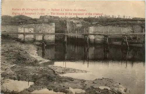 Ruines de Nieuport-Ville - Ecluse a l entree du chenal -471428