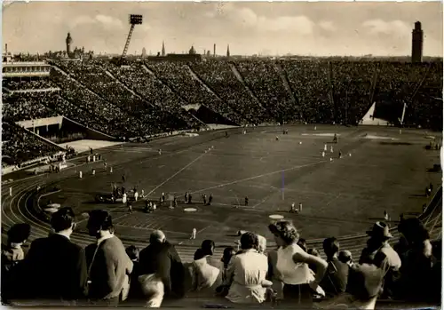 Leipzig - Stadion der Hunderttausend -602752