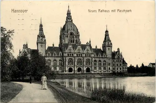 Hannover, Neues Rathaus mit maschpark -388388