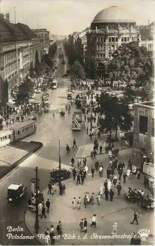 Berlin, Potsdamer Platz mit Blick i.d. Stresemannstrasse -503480