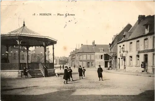 Hirson - place d Armes -474102