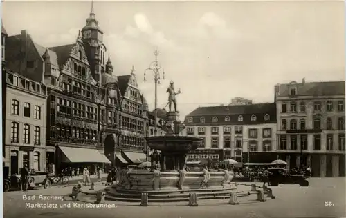 Aachen, Marktplatz und Karlsbrunnen -503616