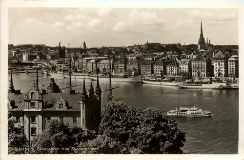 Stockholm - Skeppsbron fran Skeppshlmen -474542